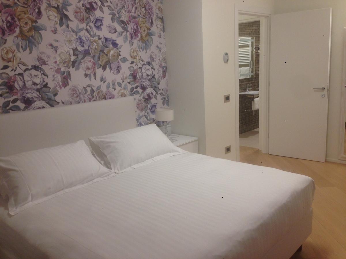 Embassy Aparthotel 리미니 외부 사진