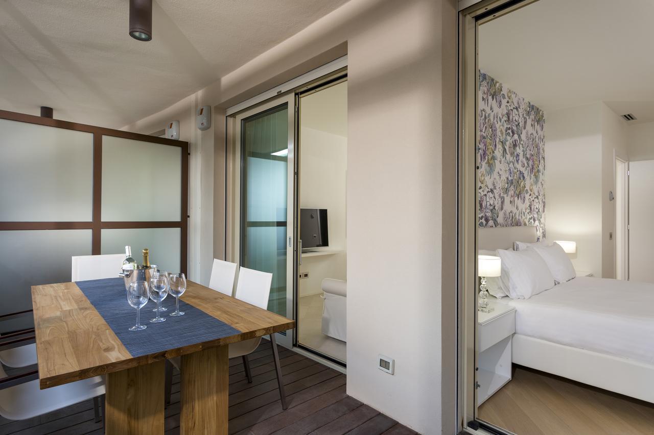Embassy Aparthotel 리미니 외부 사진