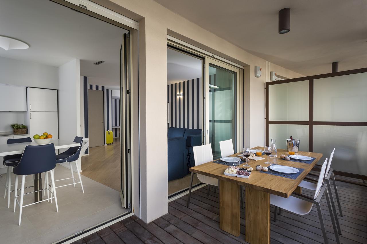 Embassy Aparthotel 리미니 외부 사진